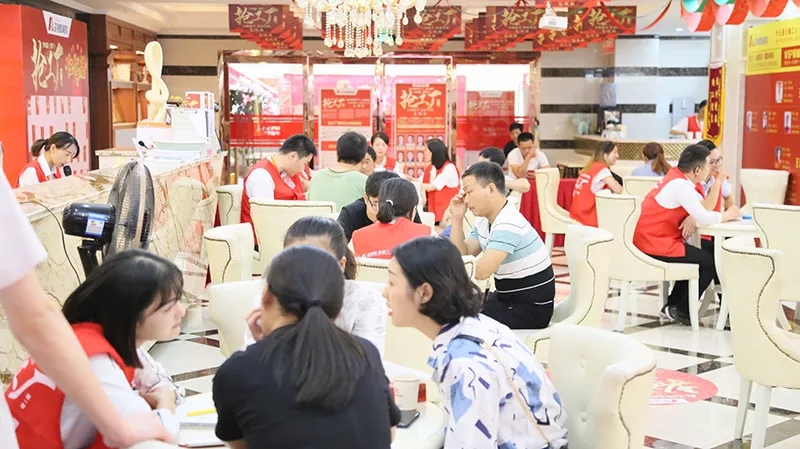 金秋九月， 蕪湖金鑰匙家裝聯(lián)合178家廠商搞事情